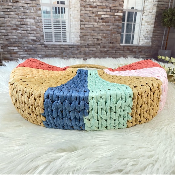 Roxy Bucket Bag PRICE FIRM - Picture 15 of 16